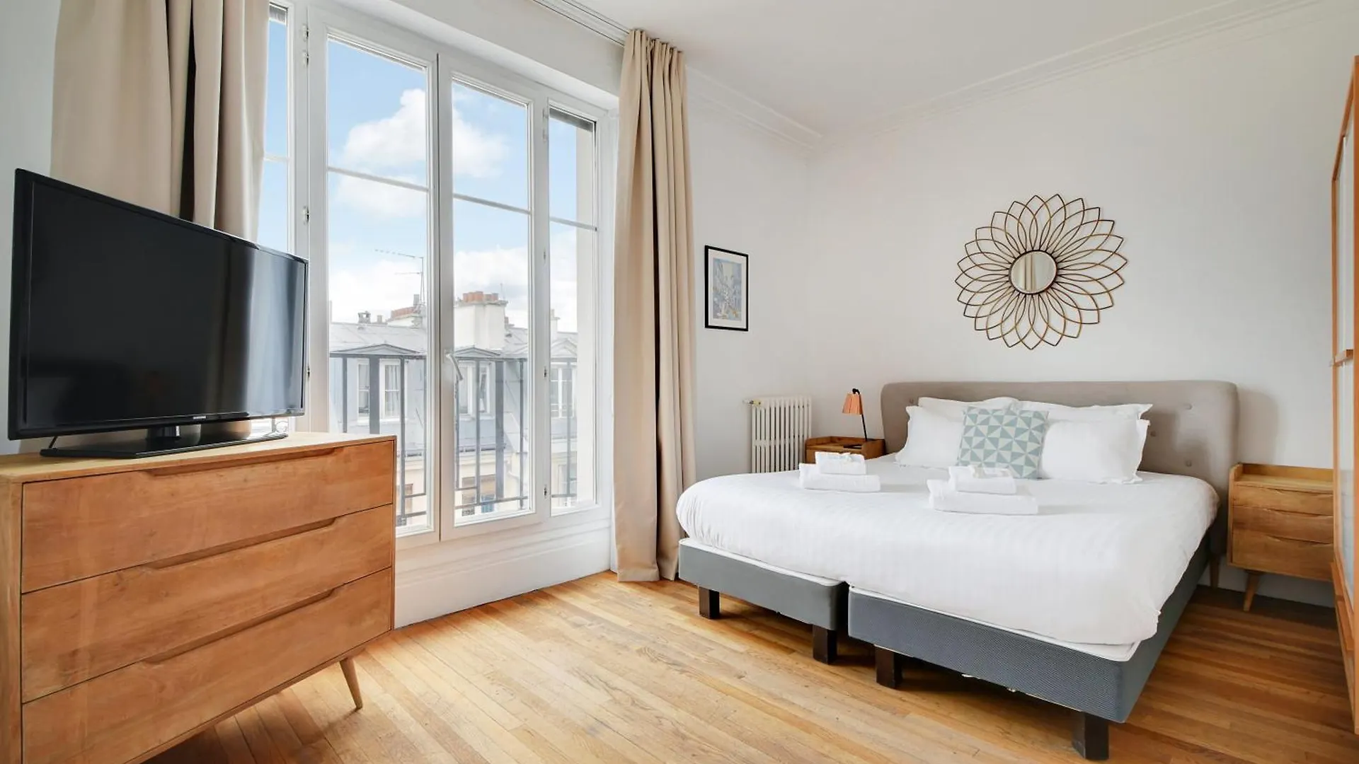Pick A Flat'S Apartments In Saint Michel - Rue Du Sommerard Paris