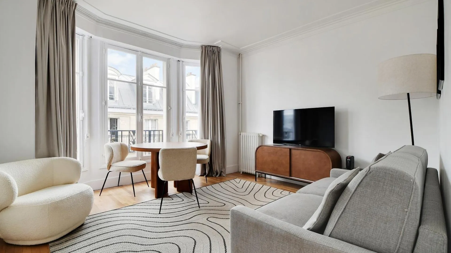 Pick A Flat'S Apartments In Saint Michel - Rue Du Sommerard Paris