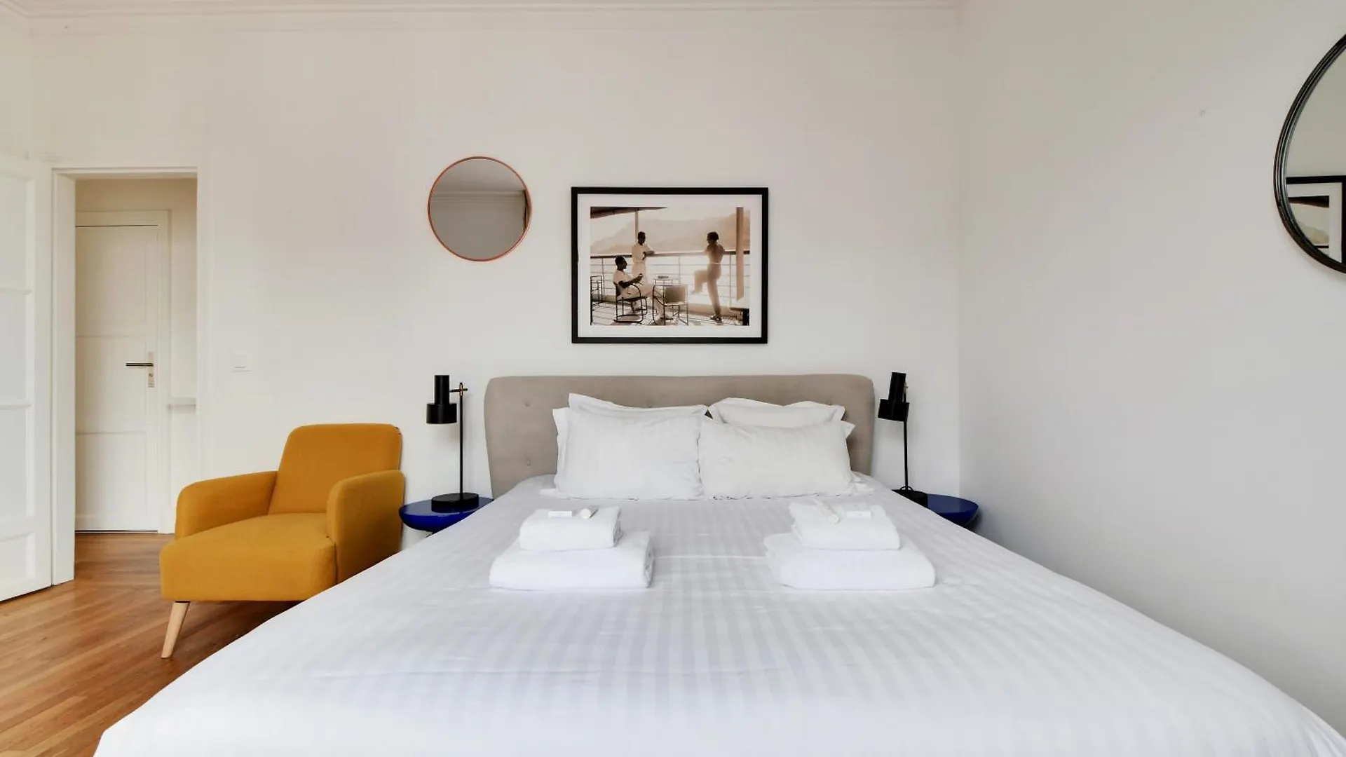 Pick A Flat'S Apartments In Saint Michel - Rue Du Sommerard Paris France