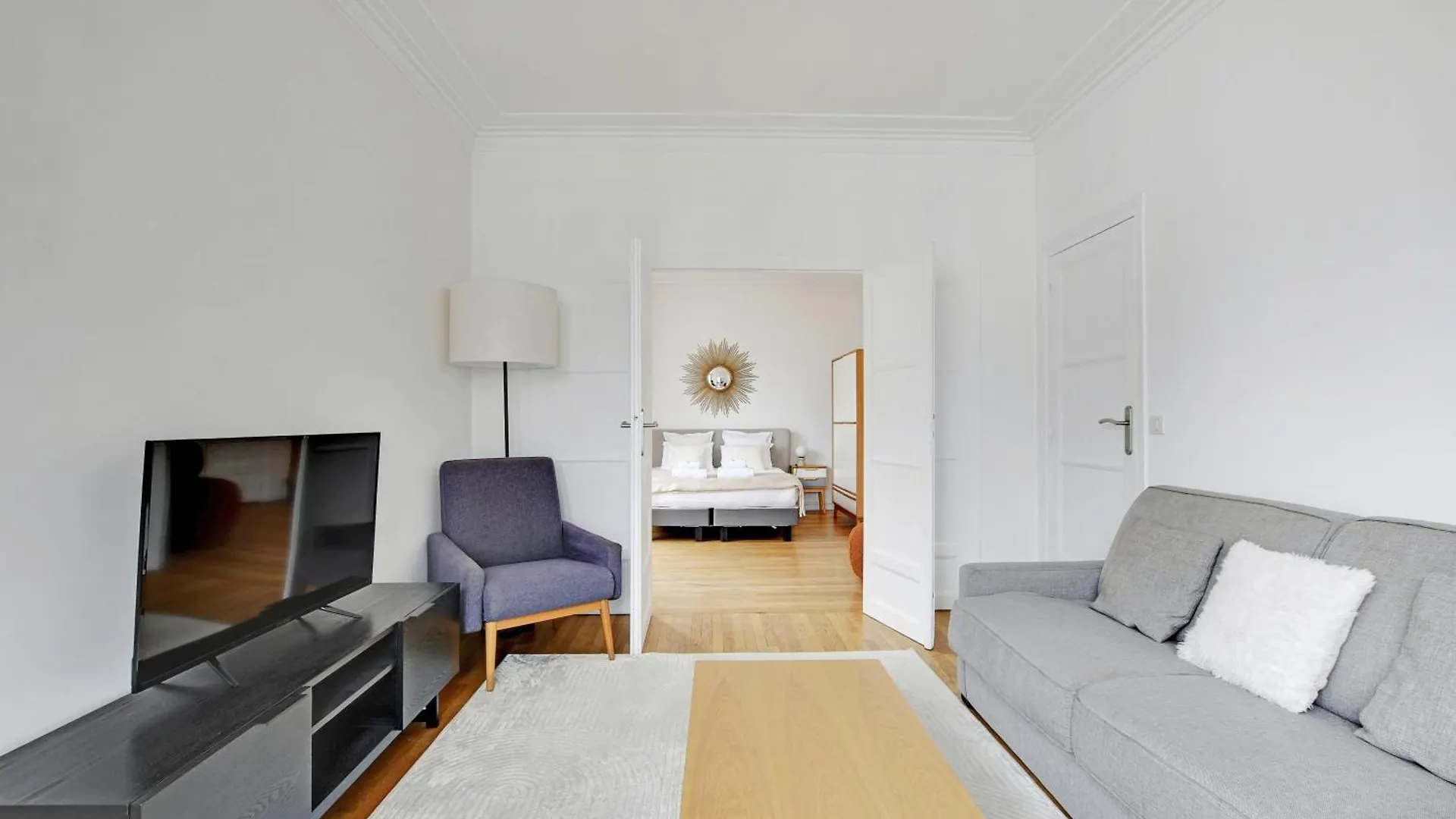 Pick A Flat'S Apartments In Saint Michel - Rue Du Sommerard Paris France