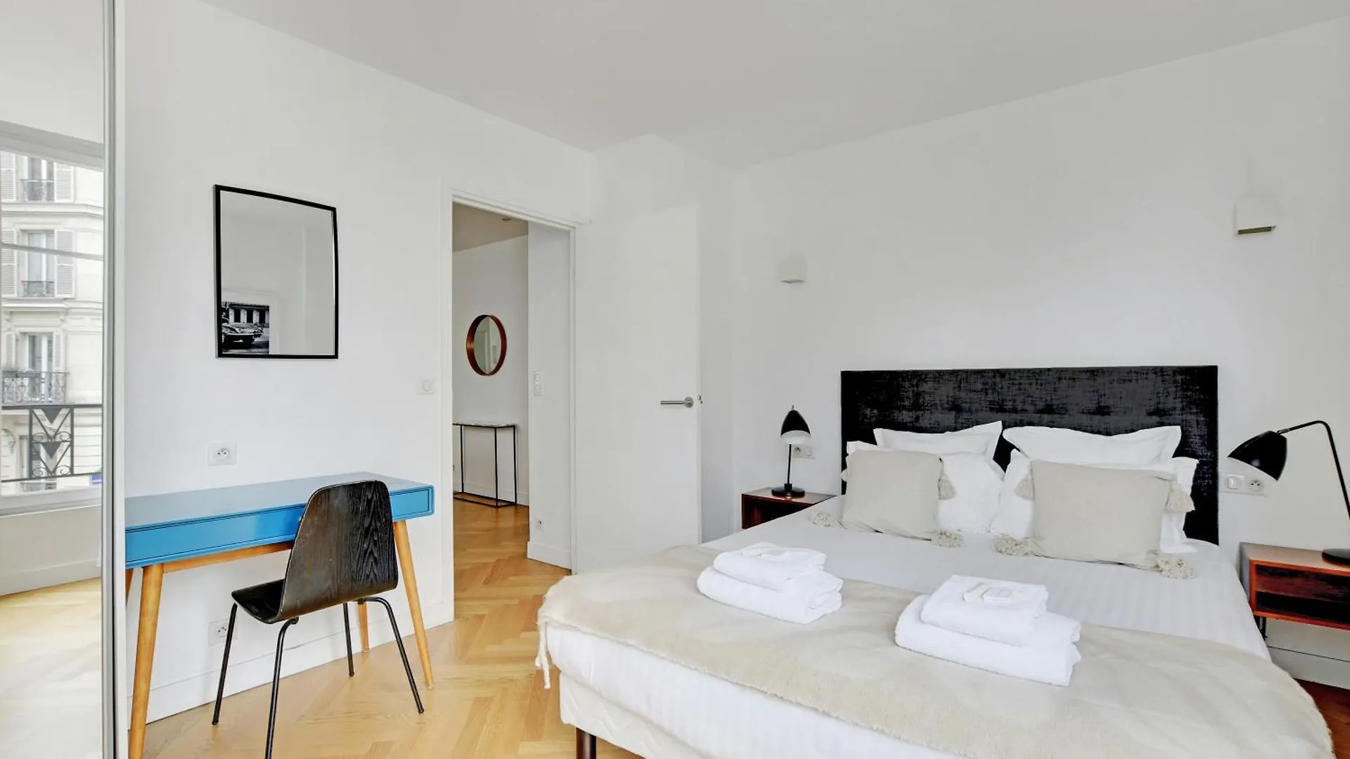 Pick A Flat'S Apartments In Saint Michel - Rue Du Sommerard Paris France