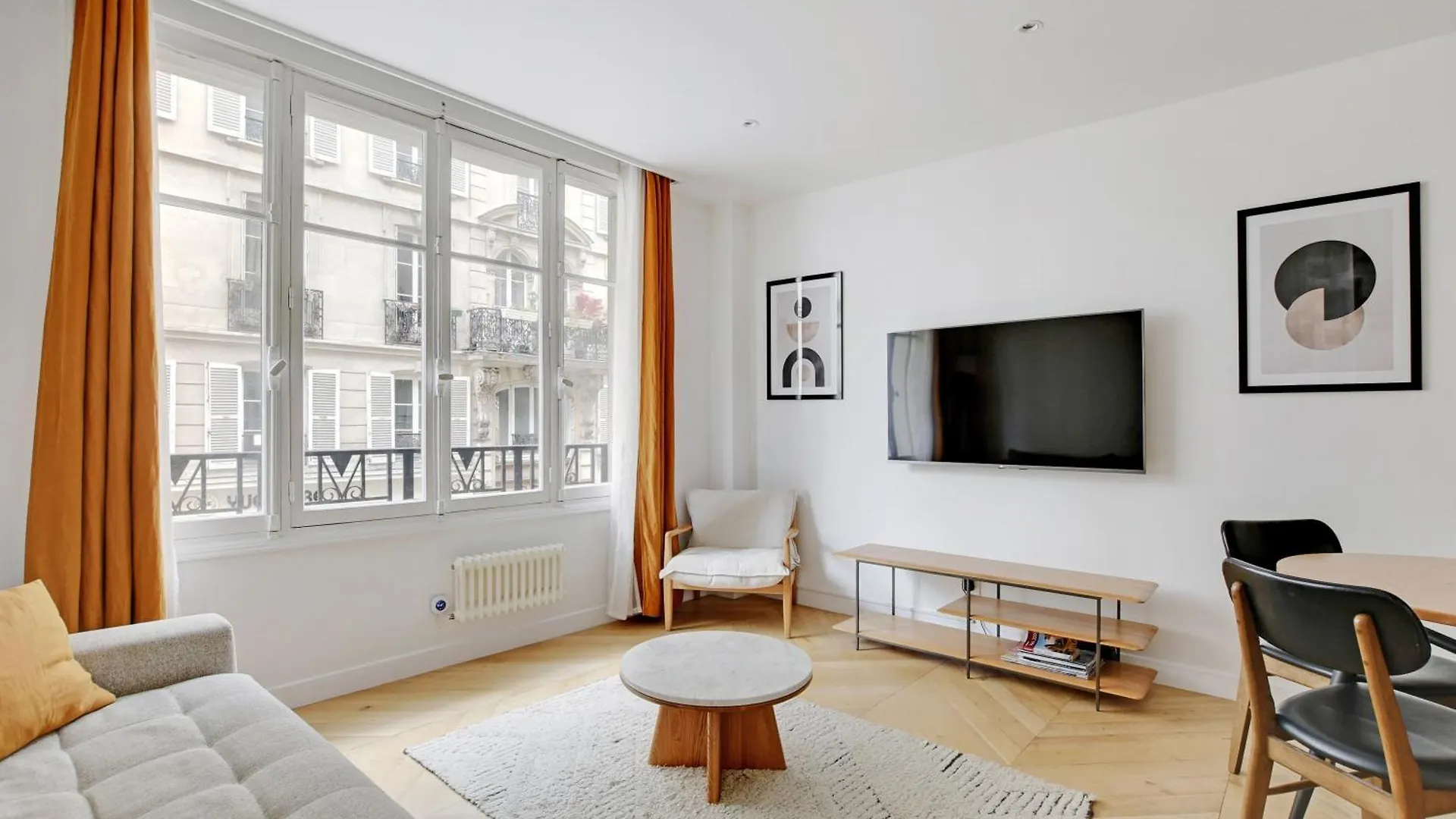 Pick A Flat'S Apartments In Saint Michel - Rue Du Sommerard Paris France