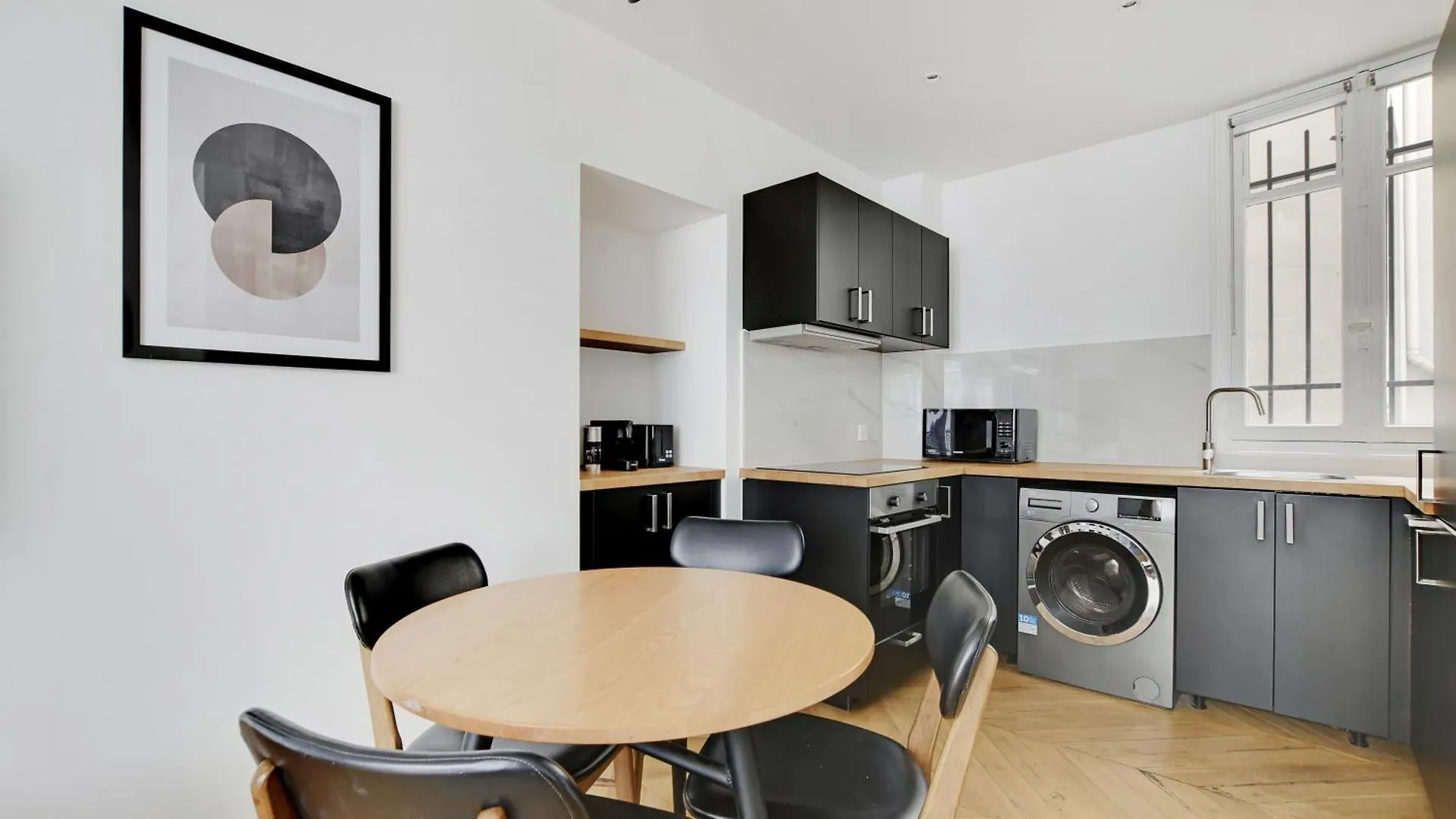 Pick A Flat'S Apartments In Saint Michel - Rue Du Sommerard Paris