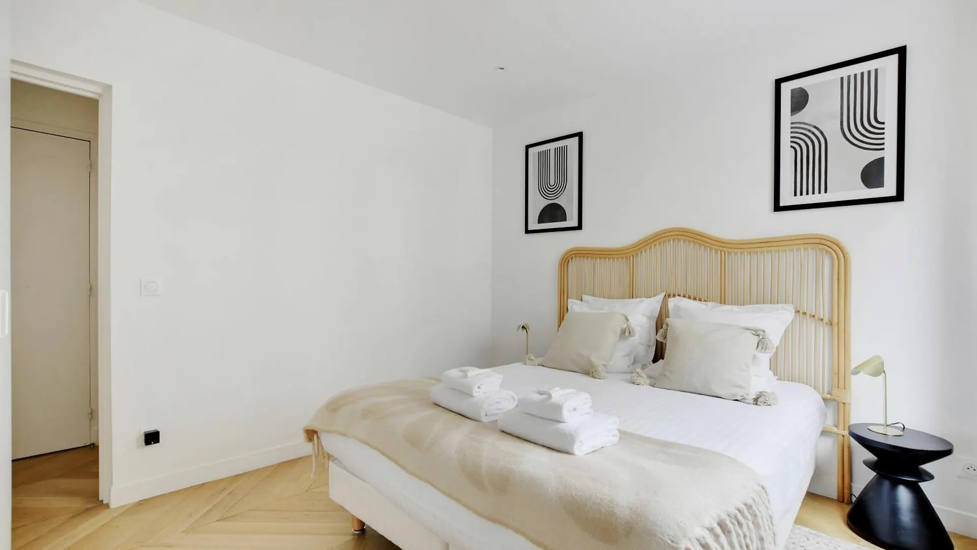 Pick A Flat'S Apartments In Saint Michel - Rue Du Sommerard Paris