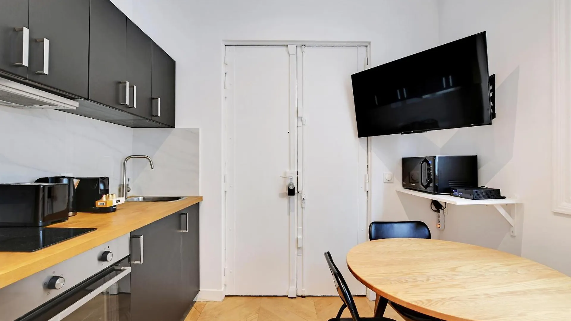 Pick A Flat'S Apartments In Saint Michel - Rue Du Sommerard Paris 0*,  France