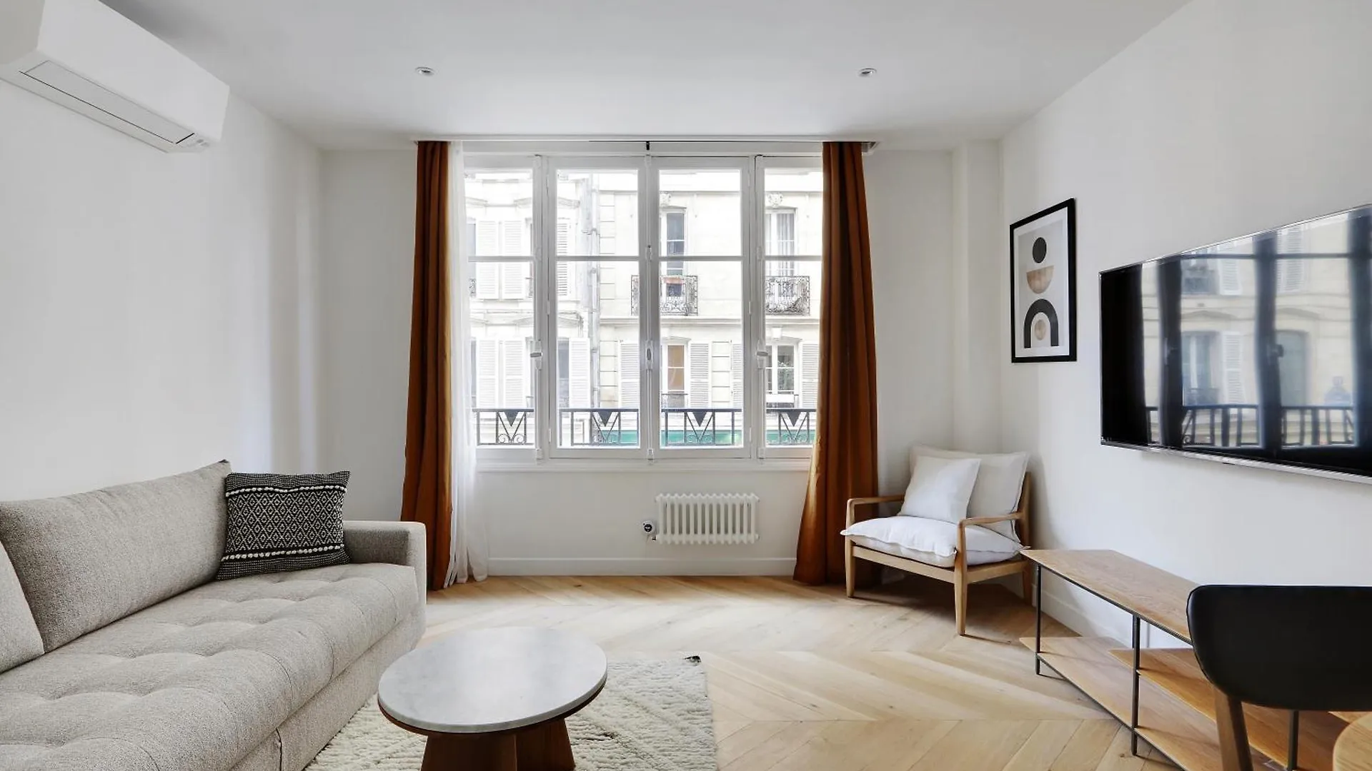 Pick A Flat'S Apartments In Saint Michel - Rue Du Sommerard Paris