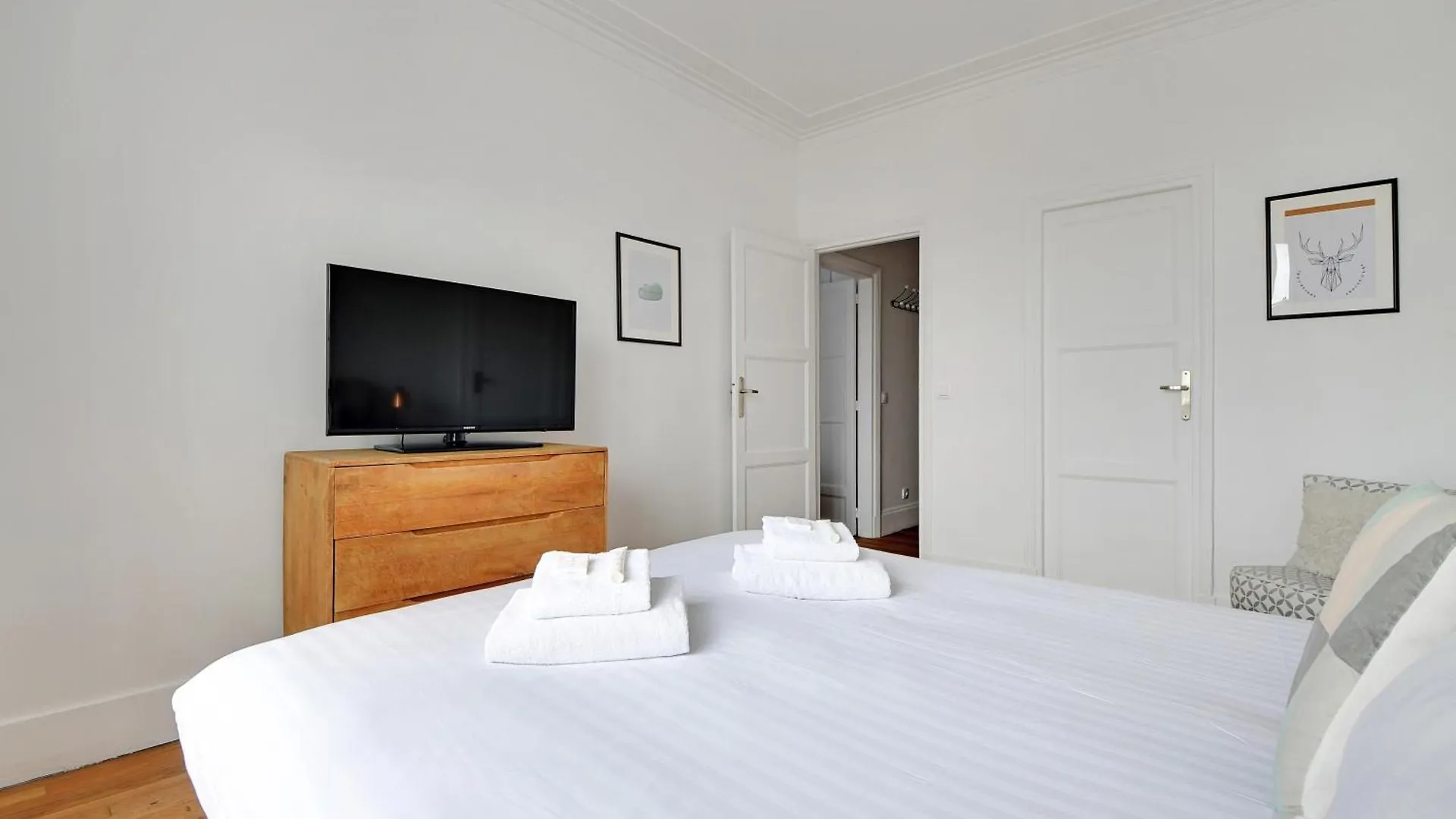 Pick A Flat'S Apartments In Saint Michel - Rue Du Sommerard Paris