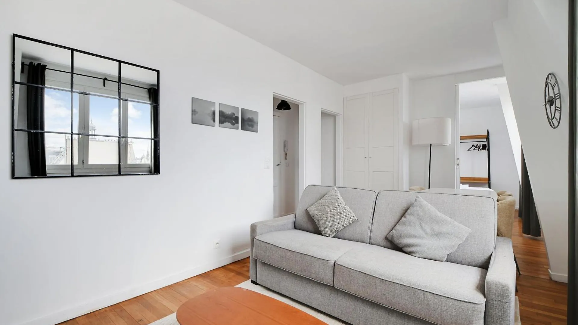 Pick A Flat'S Apartments In Saint Michel - Rue Du Sommerard Paris France